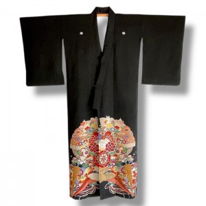 KIMONO TOMESODE VINTAGE NOIR À KAMON EN SOIE 008-352 (M)