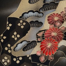 HAORI JAPONAIS FEMME NOIR EN SOIE,DOUBLÉ, À MOTIFS SAISONNIERS 008-394 (M-L)