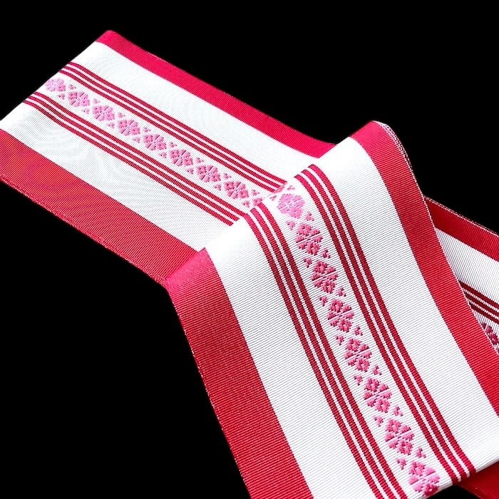DATEJIME FEMME ROUGE & BLANC EN SOIE 009-551 DATEJIME FEMME ROUGE & BLANC EN SOIE 009-551